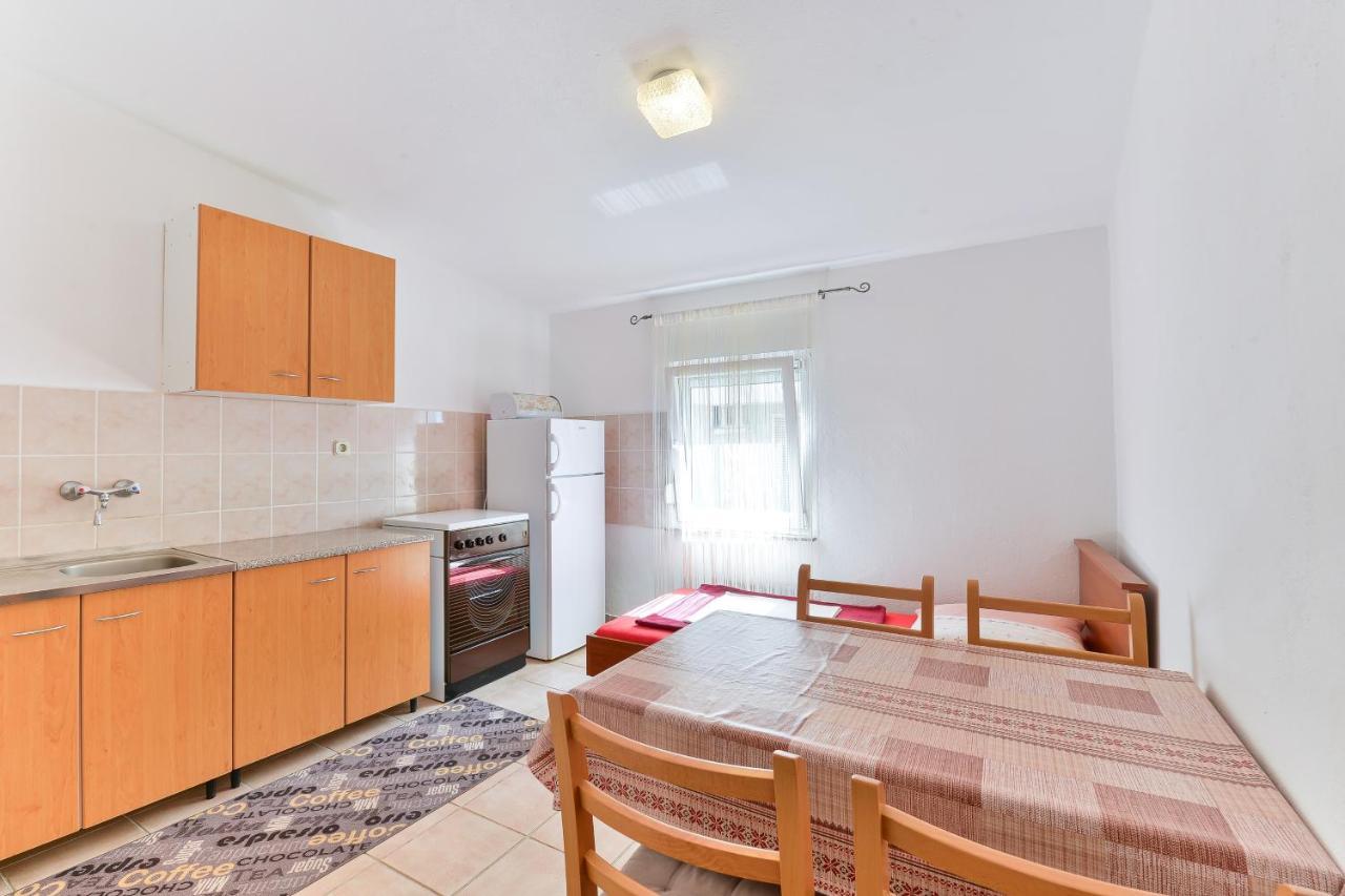 Apartments With A Parking Space Nin, Zadar - 19555 외부 사진